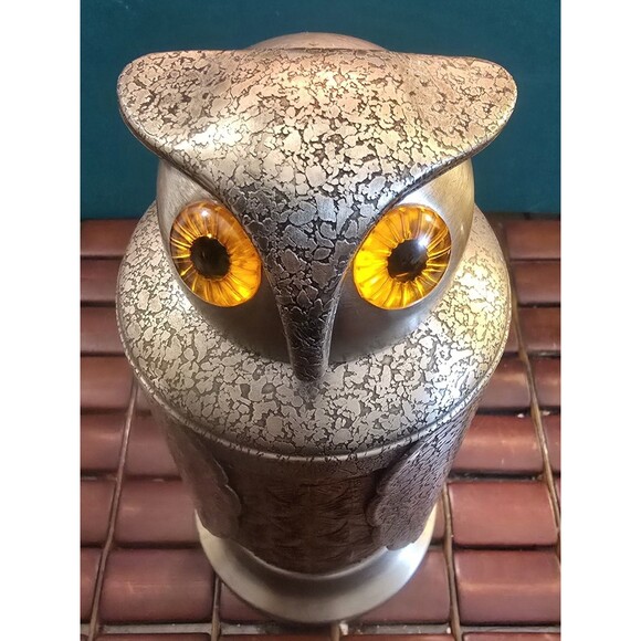 Mid Century Owl Decanter Pewter & Amber Glass 9"x4" Diameter 1 Liter Capacity - Picture 6 of 8